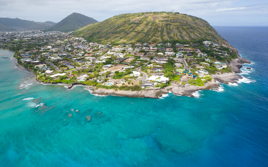Aerial of the Portlock point and Koko Head in Hawaii Kai, Oahu, the lava-rock coast where China Walls sits